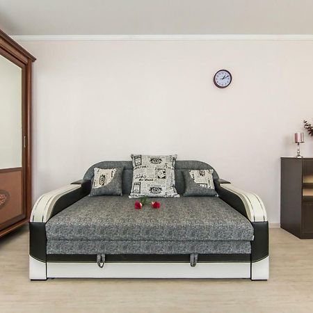 Super View, Luxury Apartment Near Chernihiv Metro. Kiev Eksteriør bilde
